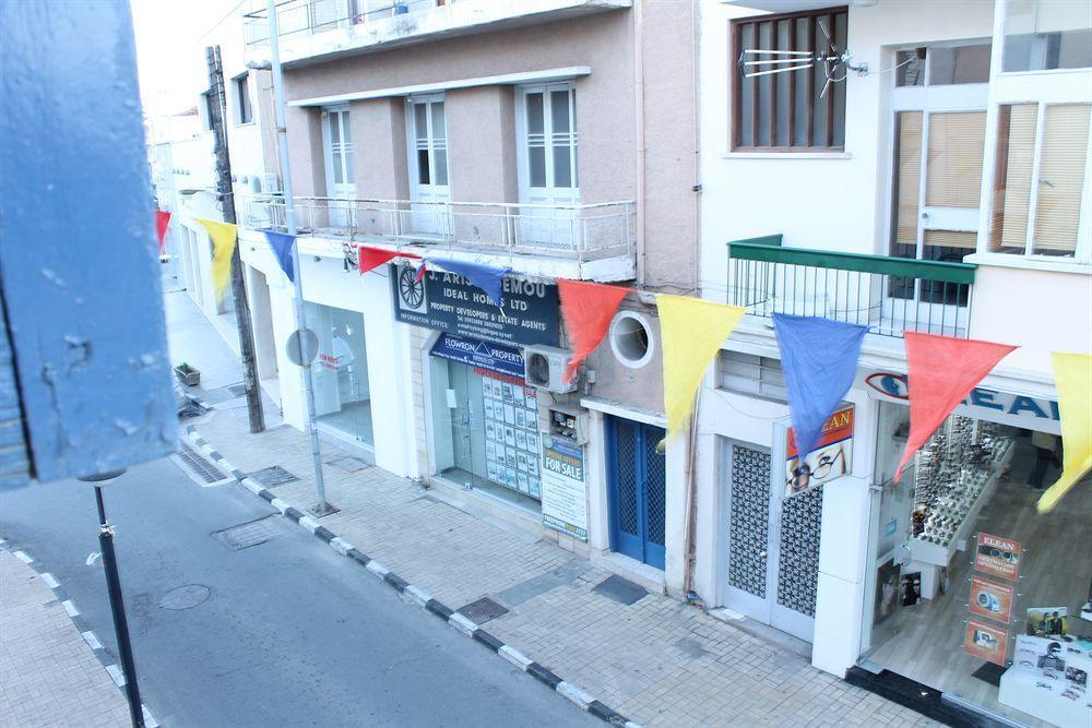 Trianon Hostel Paphos Luaran gambar