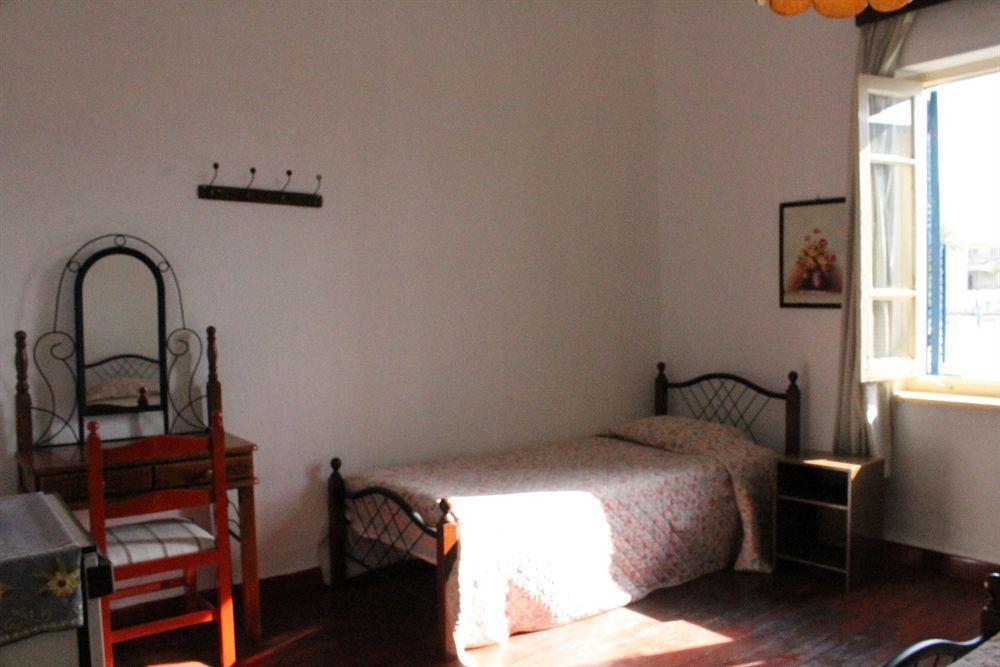 Trianon Hostel Paphos Luaran gambar