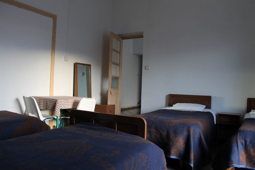 Trianon Hostel Paphos Luaran gambar