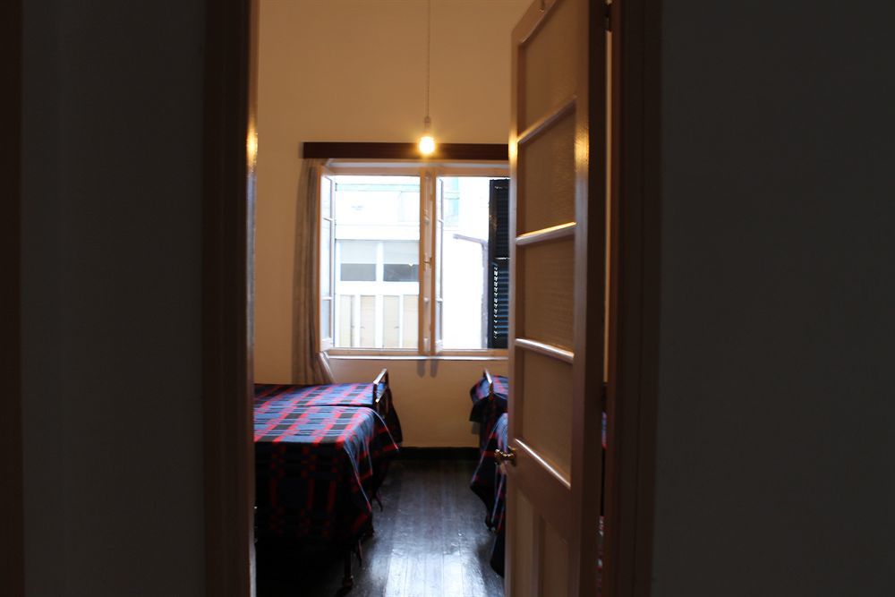 Trianon Hostel Paphos Luaran gambar