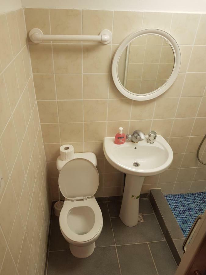 Trianon Hostel Paphos Luaran gambar